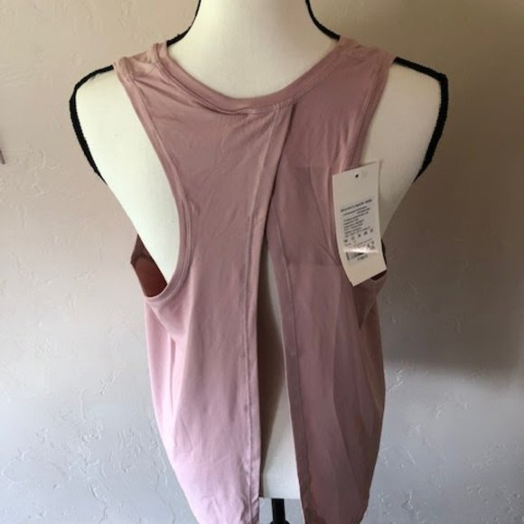 Split back tank - Picture 3 of 3